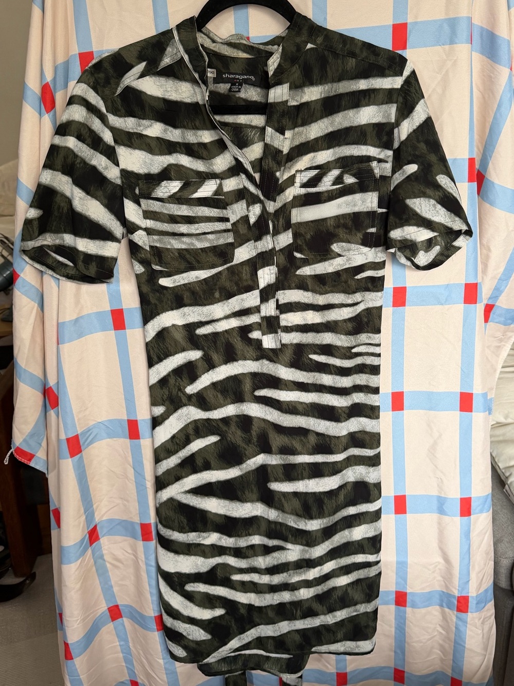 Women’s Short-Sleeve Zebra Button-Up